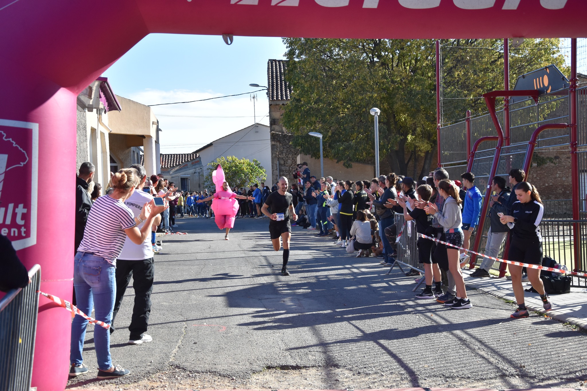 588808088 1164729465764249 3885189060590692944 N