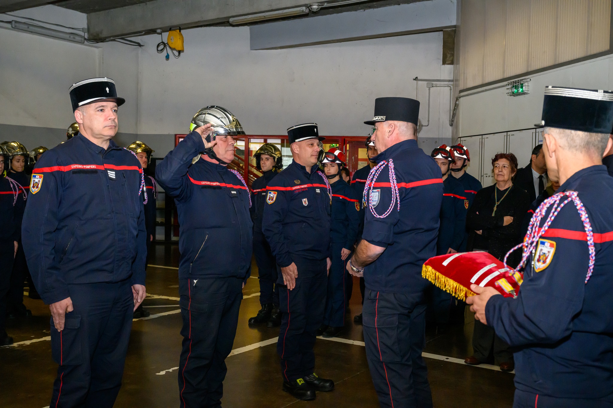 597452888 1175456648024864 3343787727317533395 N