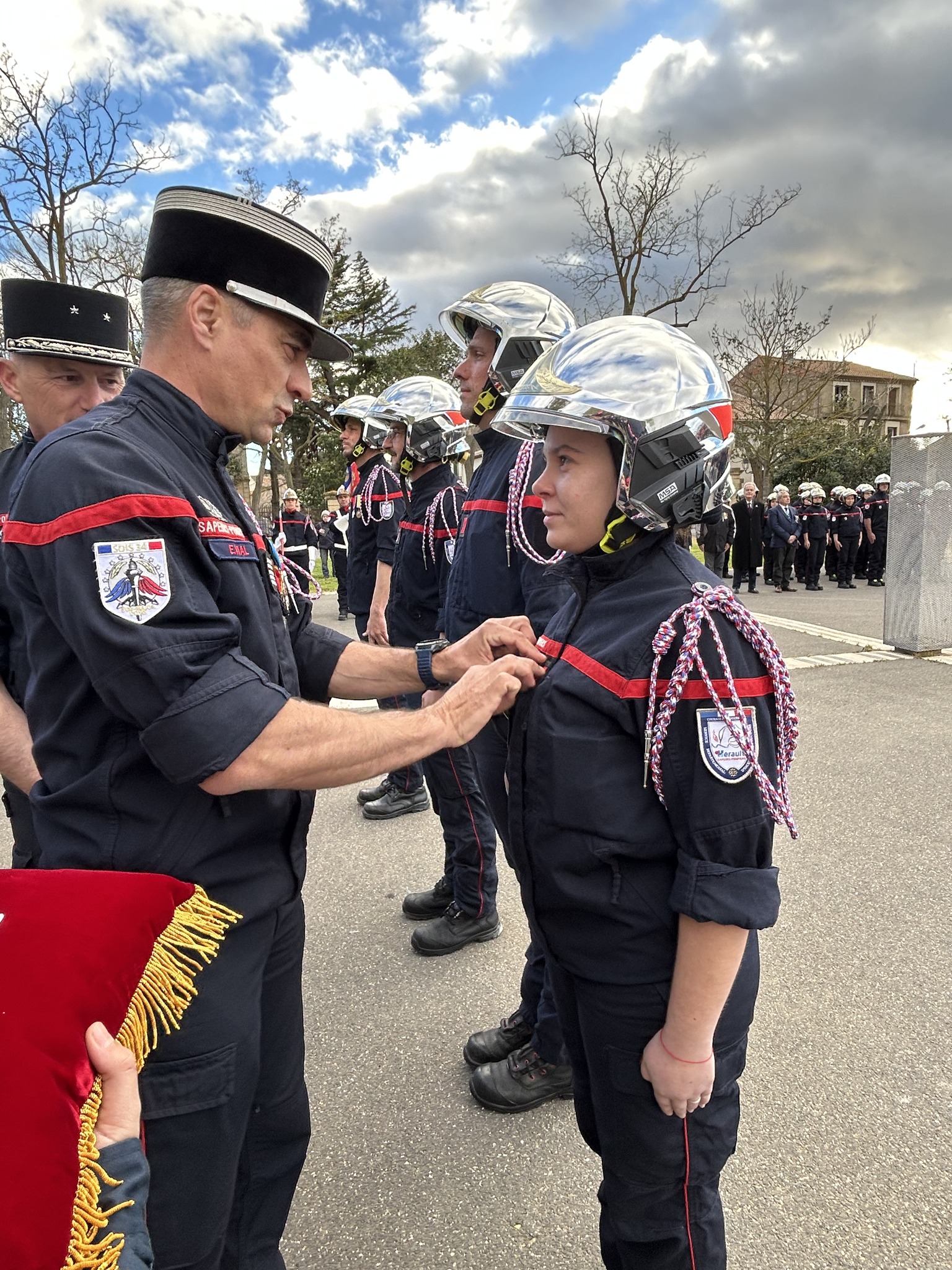 657771309 1271038741799987 2271580194460915288 N