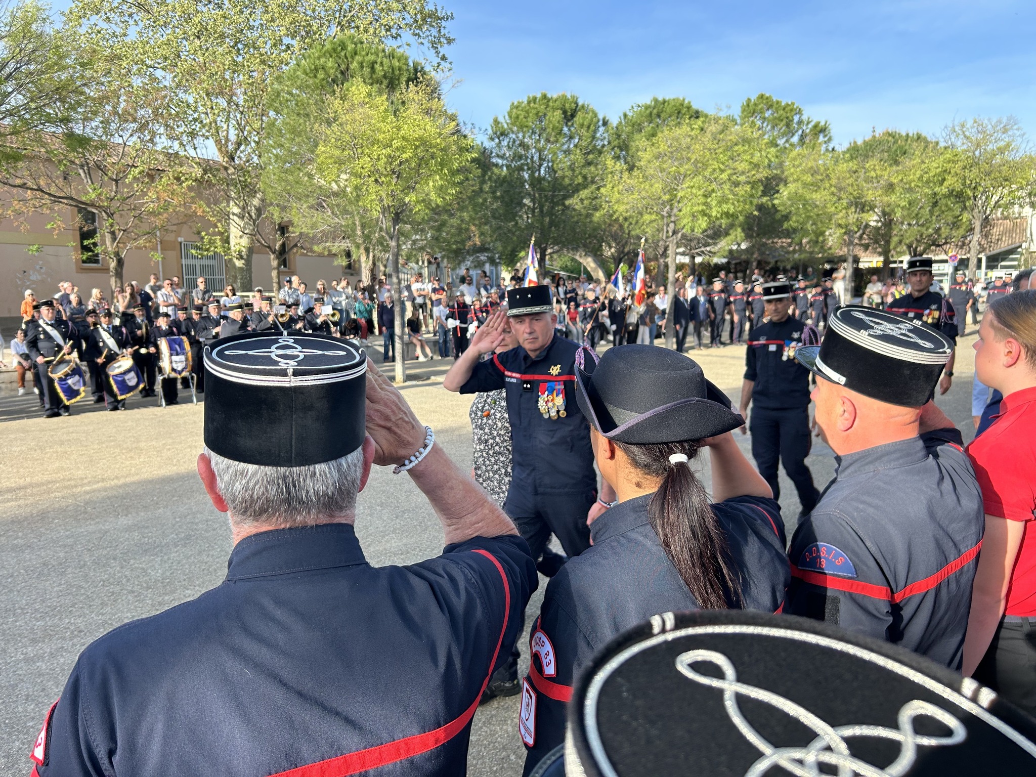 668482432 1281521184085076 7832919584810420926 N