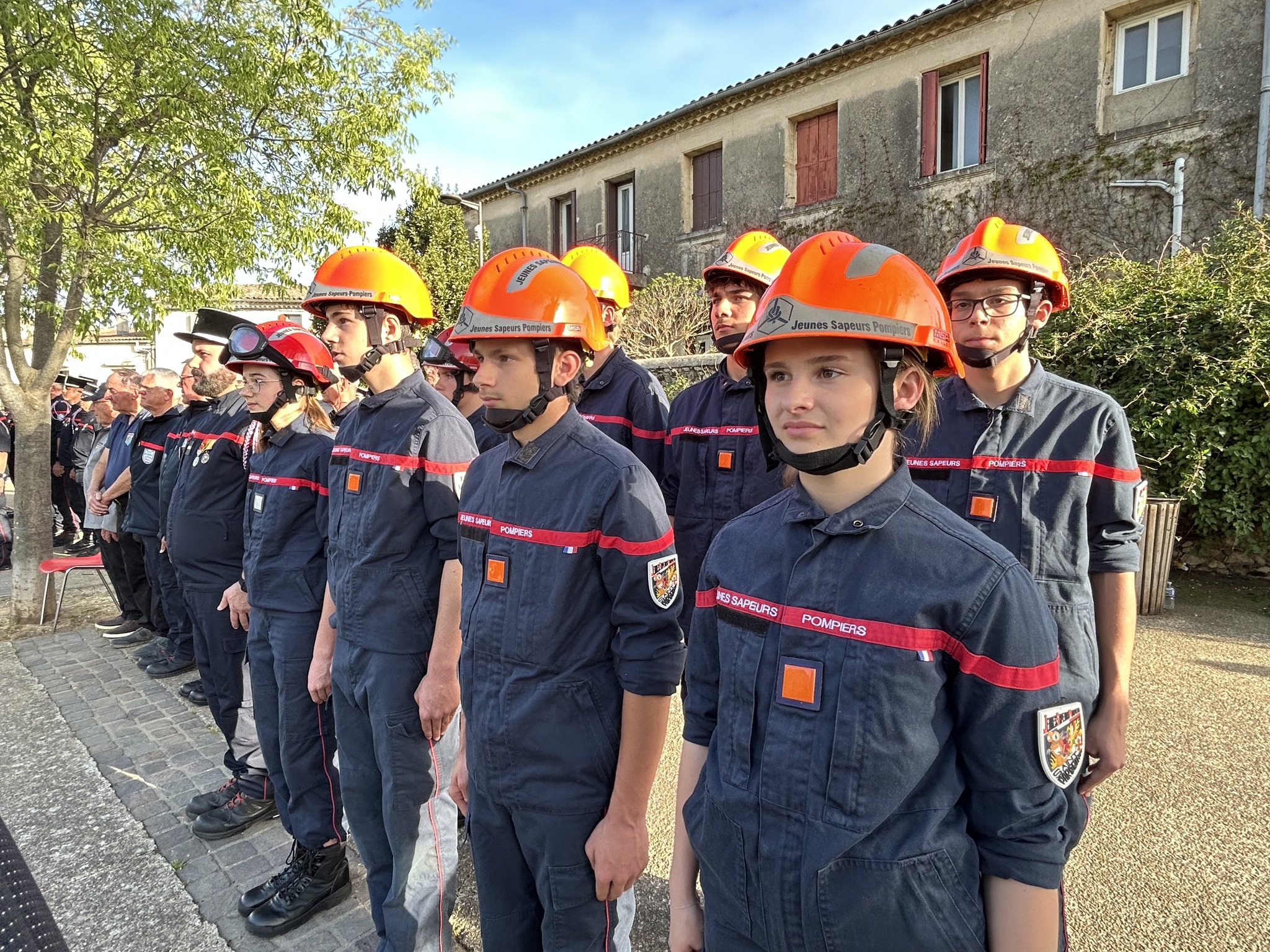 669613859 1281528290751032 4863079637465462812 N