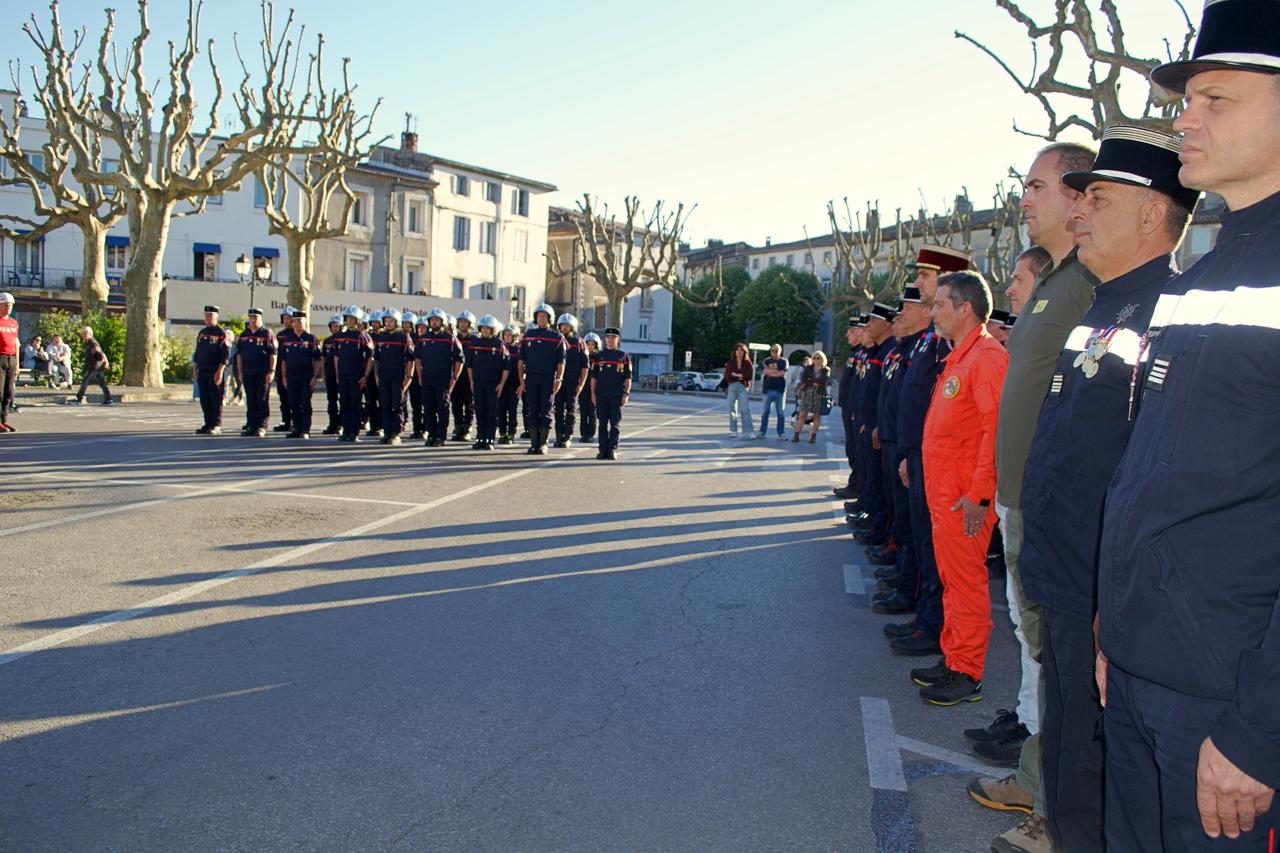 670482253 1282152457355282 1152131517306866236 N