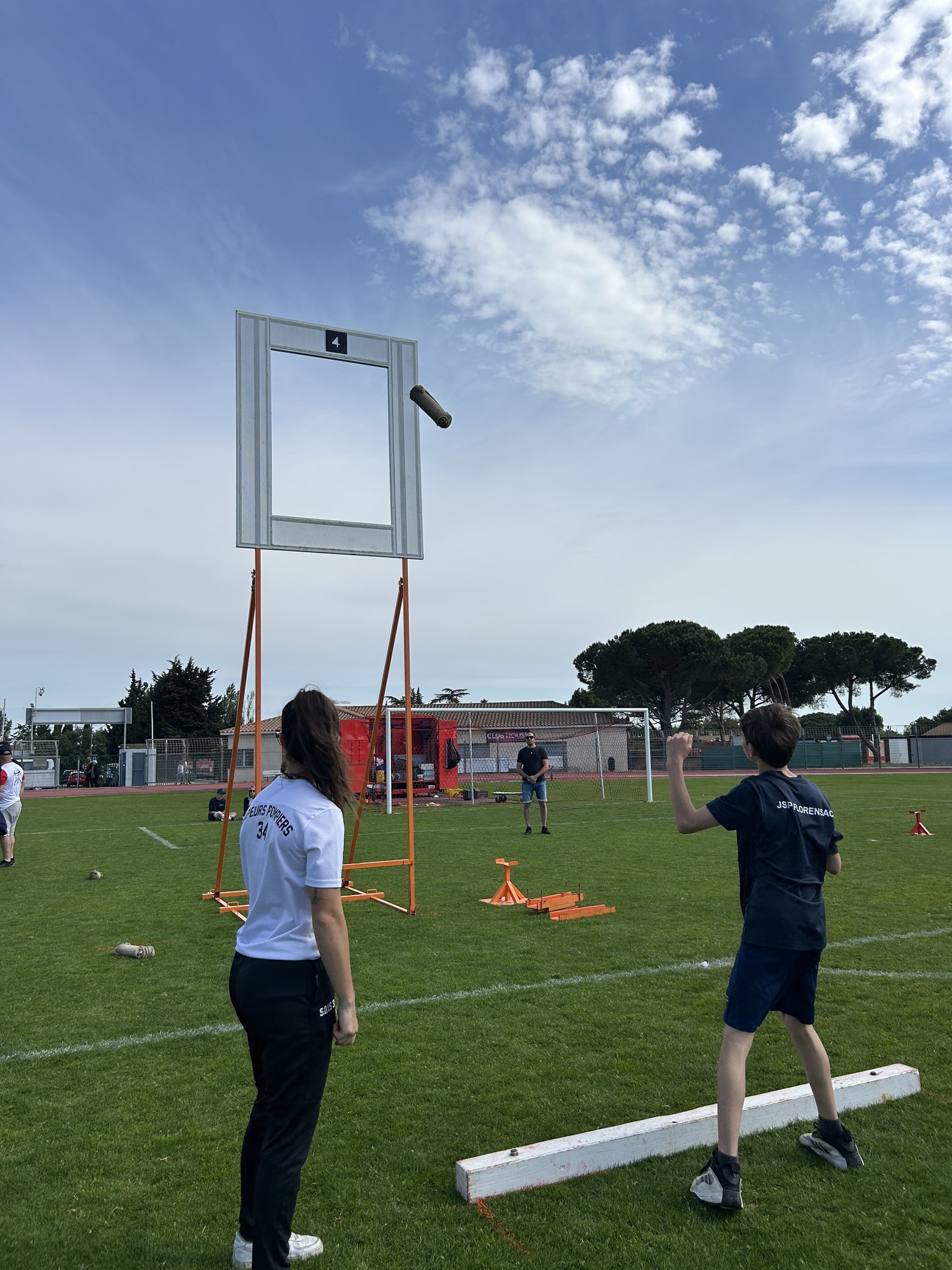 677855522 1289257633311431 2589934170977640898 N