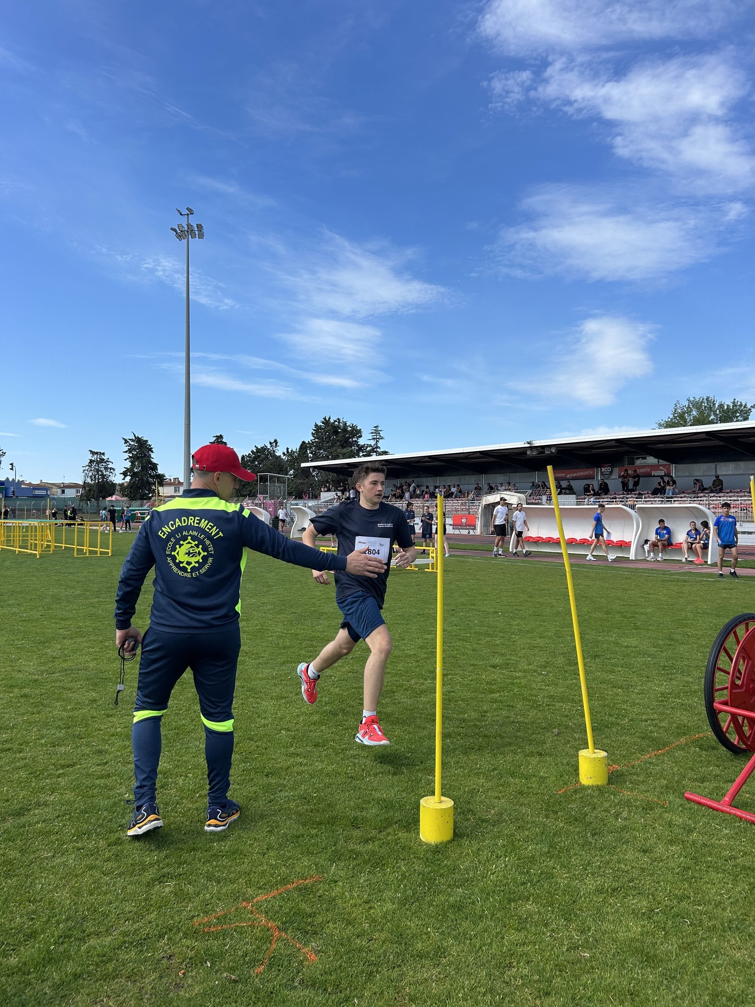 677931253 1289256386644889 7097116639694324010 N